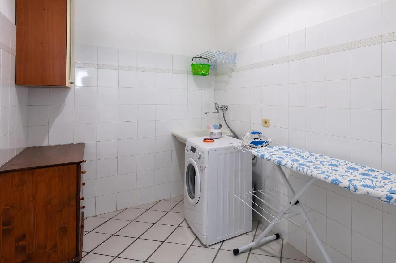 Apartment Appartamento In Villa Tulipano Mazara del Vallo Italy
