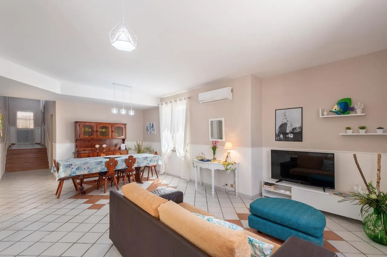 Appartamento In Villa Tulipano Mazara del Vallo Apartment